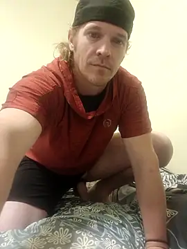 Snapshot of FUNINWV9 chatting on December 14, 2025, 2:22 pm FUNINWV9 online show from December 14, 2025, 2:22 pm