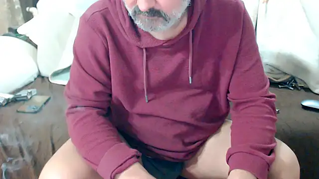 Snapshot of LiONTURK chatting on February 21, 2025, 8:38 pm LiONTURK online show from February 21, 2025, 8:38 pm
