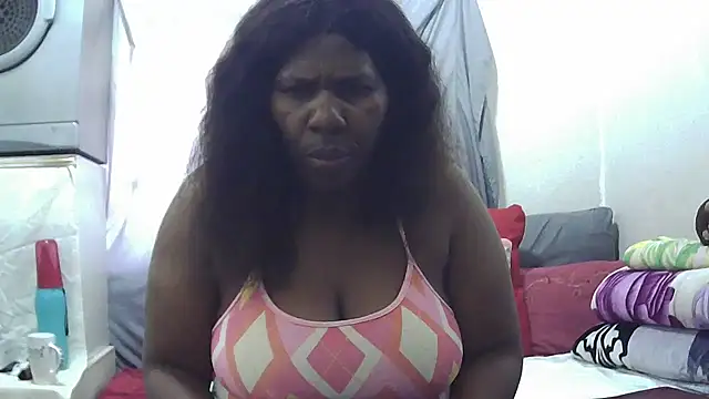 Delicioussexy online show from July 28, 2026, 7:38 am