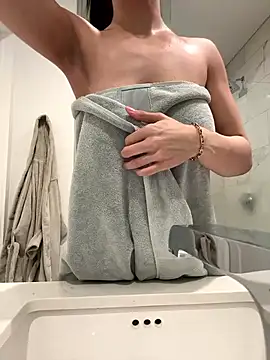 babymalaya online show from March 10, 2025, 5:18 pm