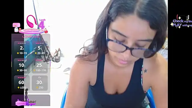 keyklin1 online show from October 2, 2025, 11:35 am