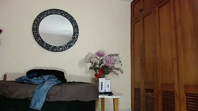 Snapshot of NicoleSantana chatting on May 20, 2026, 9:34 pm NicoleSantana online show from May 20, 2026, 9:34 pm