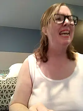 Snapshot of SweetandNaughty1 chatting on October 15, 2025, 8:39 pm SweetandNaughty1 online show from October 15, 2025, 8:39 pm