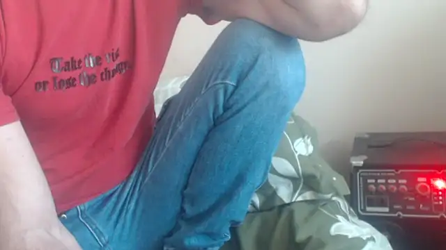 yvesstorm1 online show from May 26, 2026, 1:42 pm