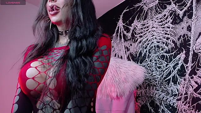 antoniaacxx online show from February 9, 2026, 10:35 am