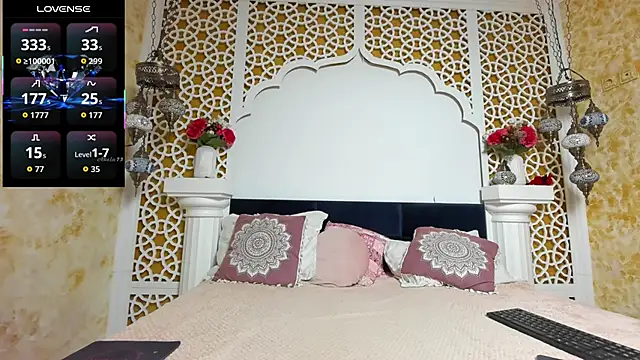 AleshaArabian online show from December 22, 2025, 5:18 am