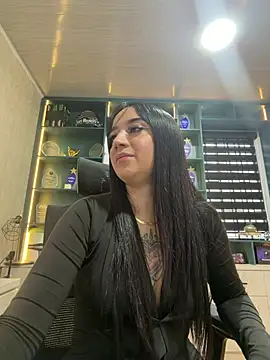 EmmyEvans1 online show from March 7, 2026, 7:41 pm