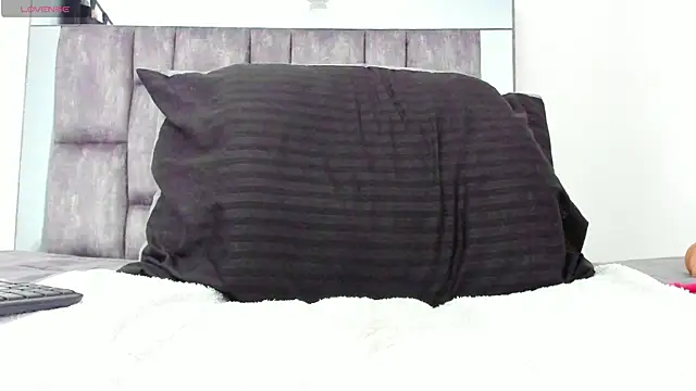 Snapshot of alyssia_ocean chatting on May 10, 2026, 1:57 pm alyssia ocean online show from May 10, 2026, 1:57 pm
