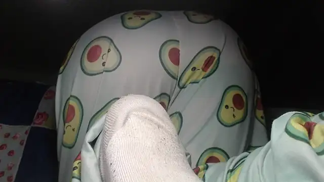 prettyangelsquirt online show from December 4, 2025, 8:30 pm