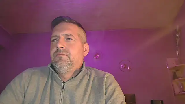 Snapshot of matrikes1 chatting on March 30, 2026, 7:26 pm matrikes1 online show from March 30, 2026, 7:26 pm