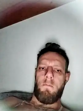 Snapshot of Kw8585kw chatting on February 2, 2025, 11:11 pm Kw8585kw online show from February 2, 2025, 11:11 pm