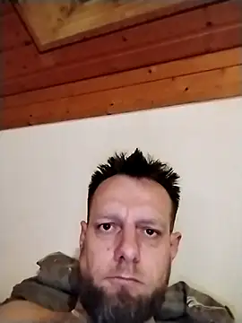 Snapshot of Kw8585kw chatting on March 16, 2025, 2:21 am Kw8585kw online show from March 16, 2025, 2:21 am