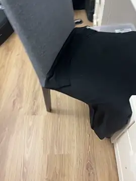 Snapshot of Mindnorthcam2 chatting on October 18, 2025, 6:54 pm Mindnorthcam2 online show from October 18, 2025, 6:54 pm