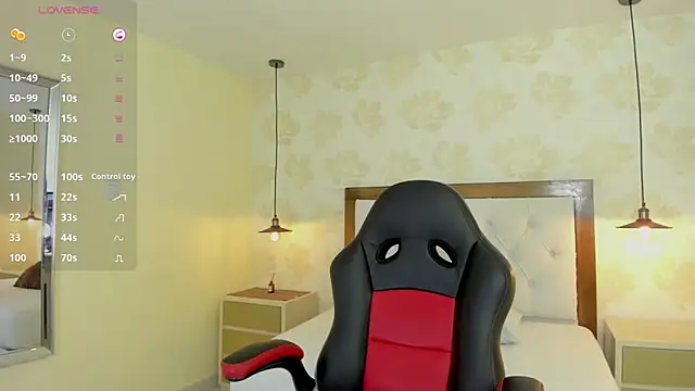 clarisKlein online show from October 18, 2025, 4:03 am