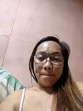 asianwet4u online show from April 3, 2026, 6:03 pm