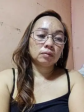 asianwet4u online show from November 8, 2025, 6:39 am