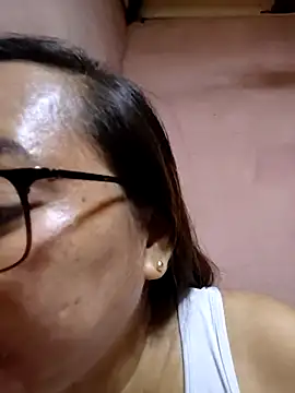 asianwet4u online show from March 30, 2026, 5:47 pm