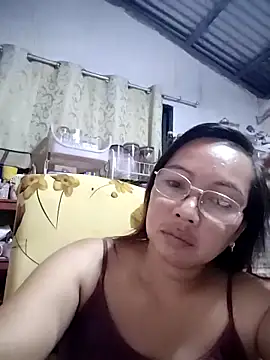 Snapshot of asianwet4u chatting on March 19, 2025, 11:17 am asianwet4u online show from March 19, 2025, 11:17 am