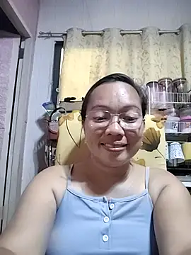 Snapshot of asianwet4u chatting on March 8, 2025, 6:21 am asianwet4u online show from March 8, 2025, 6:21 am