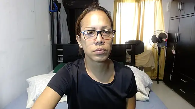 Snapshot of sensual_nataliee chatting on March 5, 2025, 2:12 pm sensual nataliee online show from March 5, 2025, 2:12 pm