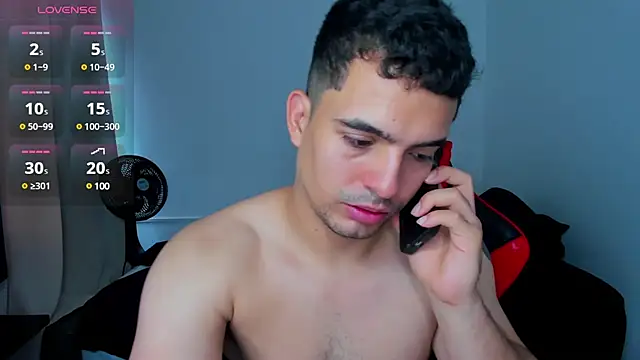 tanner hard  online show from March 3, 2025, 2:49 pm