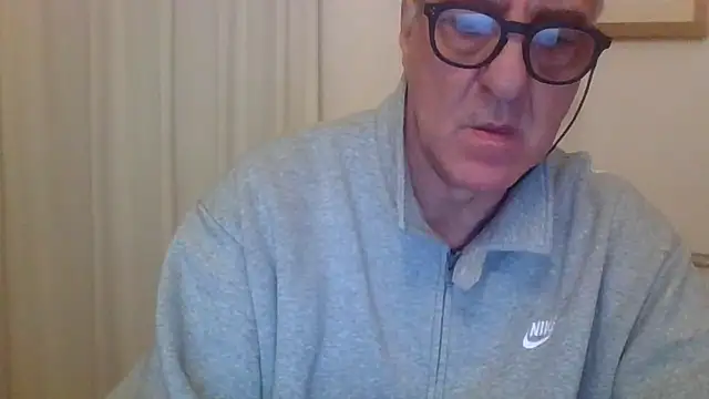 Snapshot of ANONIMO7735 chatting on March 25, 2026, 6:29 pm ANONIMO7735 online show from March 25, 2026, 6:29 pm