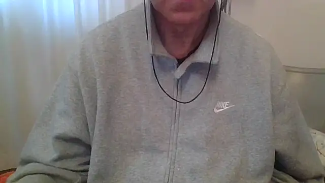 Snapshot of ANONIMO7735 chatting on March 10, 2026, 6:28 am ANONIMO7735 online show from March 10, 2026, 6:28 am