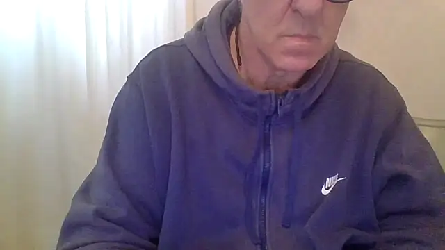 Snapshot of ANONIMO7735 chatting on March 30, 2026, 10:17 am ANONIMO7735 online show from March 30, 2026, 10:17 am