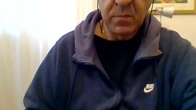 ANONIMO7735 online show from May 8, 2026, 4:49 am