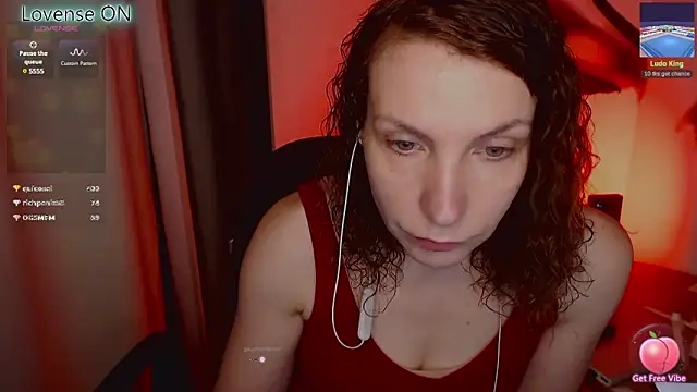 JohansonKatie online show from March 4, 2025, 9:54 pm