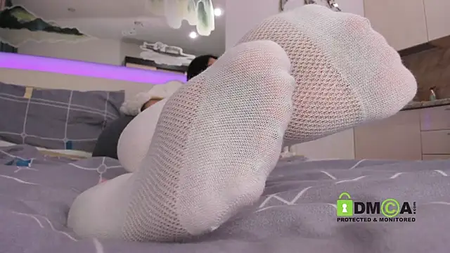 SonyaParadise online show from February 27, 2025, 6:42 pm