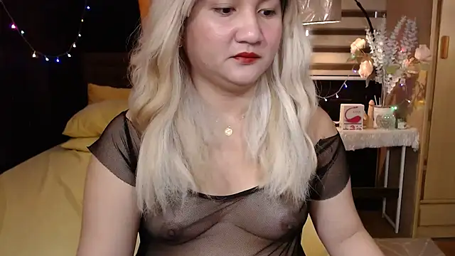 xheavenlytrans online show from December 22, 2025, 12:22 am