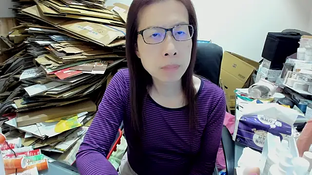 Snapshot of TiffanyC_4772 chatting on January 26, 2025, 9:08 am TiffanyC 4772 online show from January 26, 2025, 9:08 am