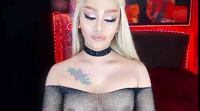 KylieMaxwellCaulfield TS online show from March 22, 2025, 9:21 pm