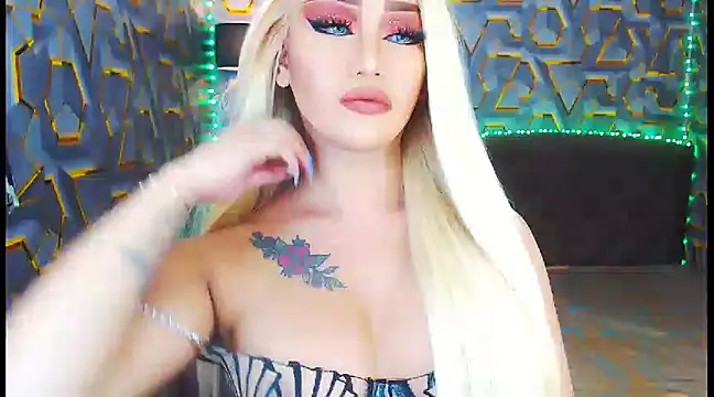 KylieMaxwellCaulfield TS online show from January 29, 2025, 3:33 am