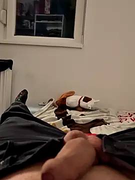 Luismiguel55 online show from November 24, 2025, 3:45 pm