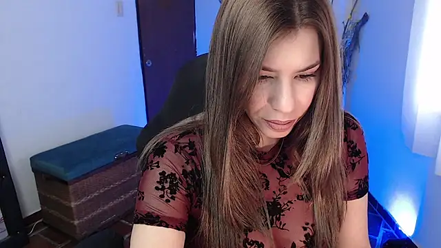 ms sofia x online show from May 12, 2026, 3:18 pm