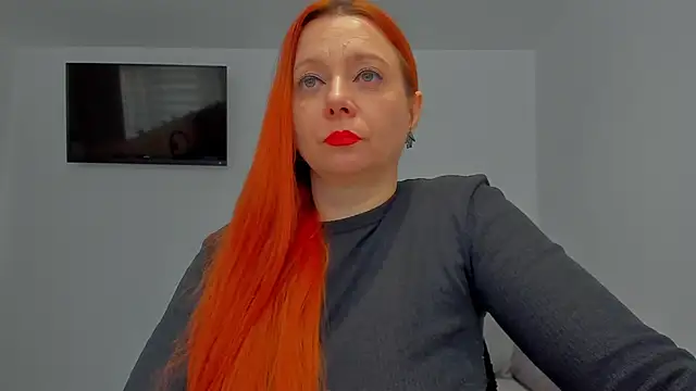 Snapshot of emilianna666 chatting on February 19, 2026, 10:01 am emilianna666 online show from February 19, 2026, 10:01 am