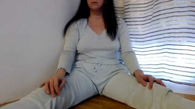 Snapshot of SofiaLenis chatting on March 19, 2026, 1:11 pm SofiaLenis online show from March 19, 2026, 1:11 pm