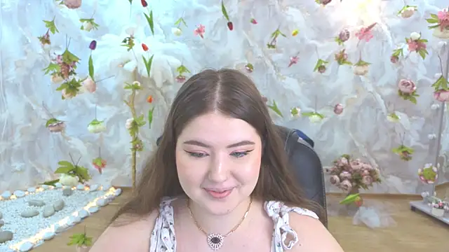 NicoleFoxery online show from May 20, 2026, 3:25 am