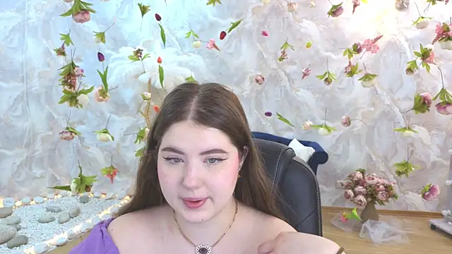NicoleFoxery online show from May 23, 2026, 6:18 pm
