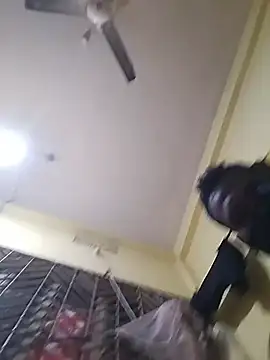 Snapshot of naxus@xh chatting on November 12, 2025, 6:56 pm naxusxh online show from November 12, 2025, 6:56 pm