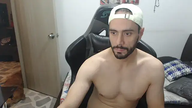 Snapshot of samuelgarcia_ chatting on October 29, 2025, 10:03 am samuelgarcia online show from October 29, 2025, 10:03 am