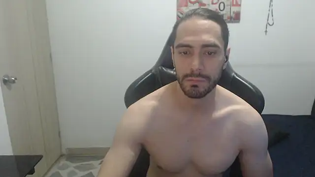 Snapshot of samuelgarcia_ chatting on January 12, 2026, 9:27 am samuelgarcia online show from January 12, 2026, 9:27 am