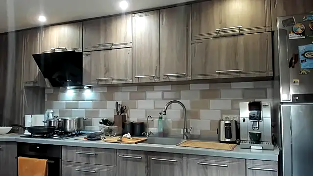 Avtosluts777 online show from April 10, 2026, 1:07 pm