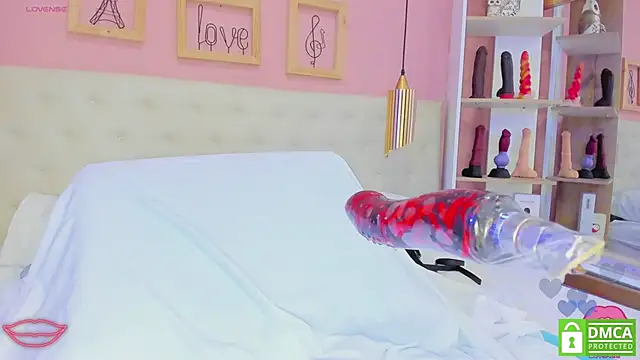 Snapshot of leylla_ chatting on April 9, 2026, 6:58 pm leylla online show from April 9, 2026, 6:58 pm