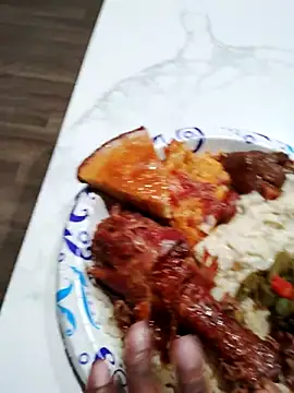 6lue6a6y69 online show from February 16, 2025, 11:39 pm