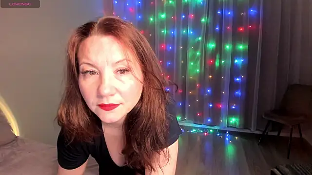 AliceeShy online show from May 16, 2026, 1:37 am