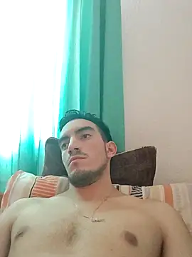 TommyMomentum online show from November 30, 2025, 5:14 pm