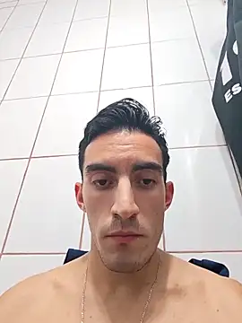 TommyMomentum online show from October 21, 2025, 4:12 am